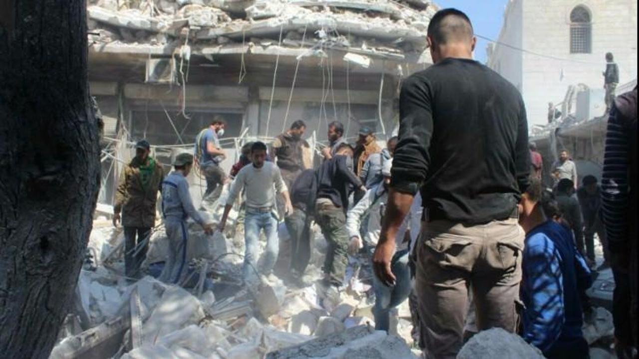 Suriye'nin İdlib iline hava saldırısı: 21 ölü