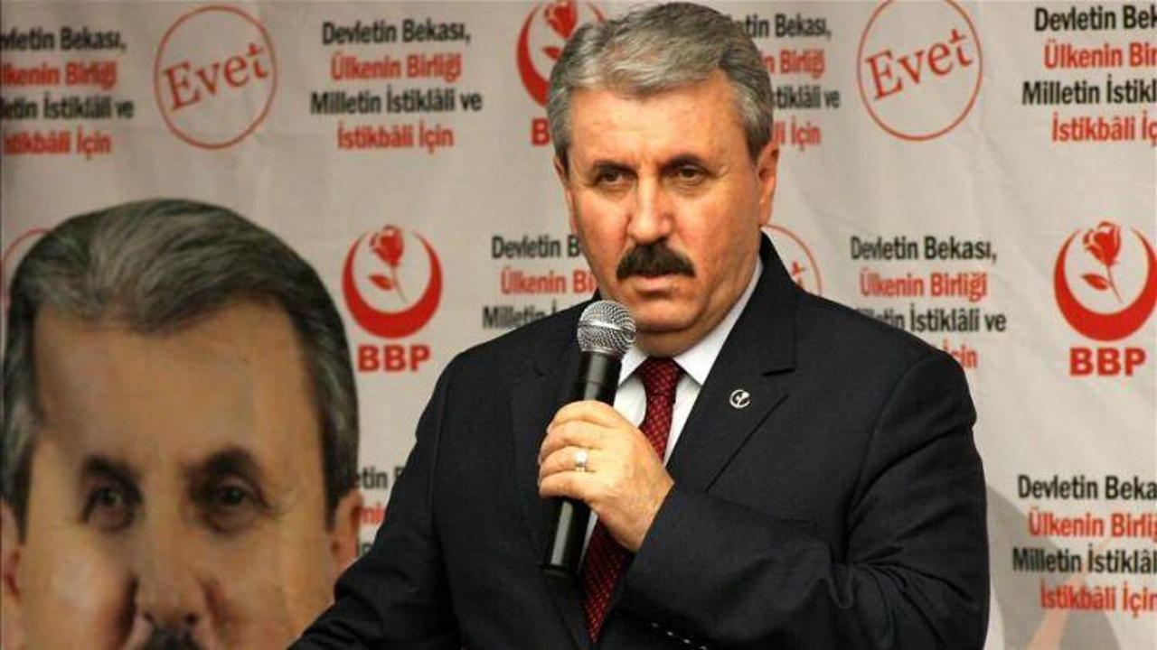 Destici: Türkiye darbe anayasasıyla yönetiliyor