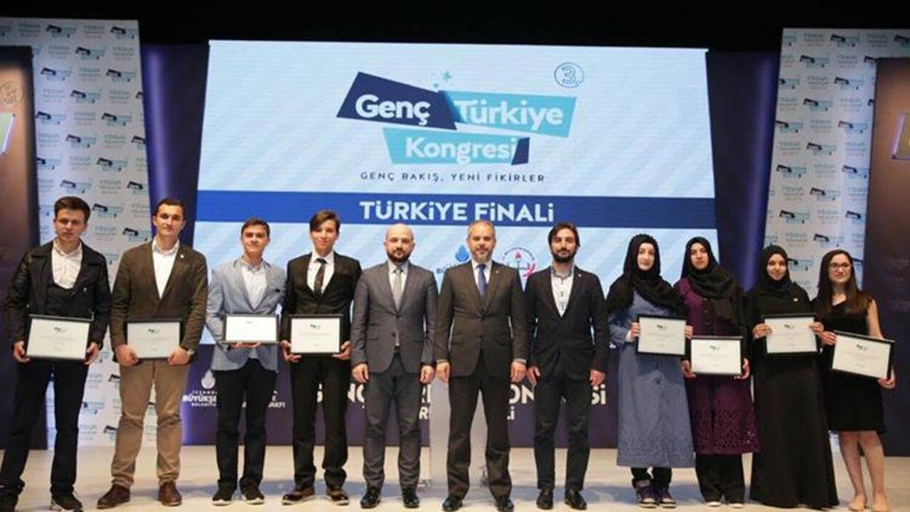 Bakan Kılıç Genç Türkiye Kongresi finaline katıldı