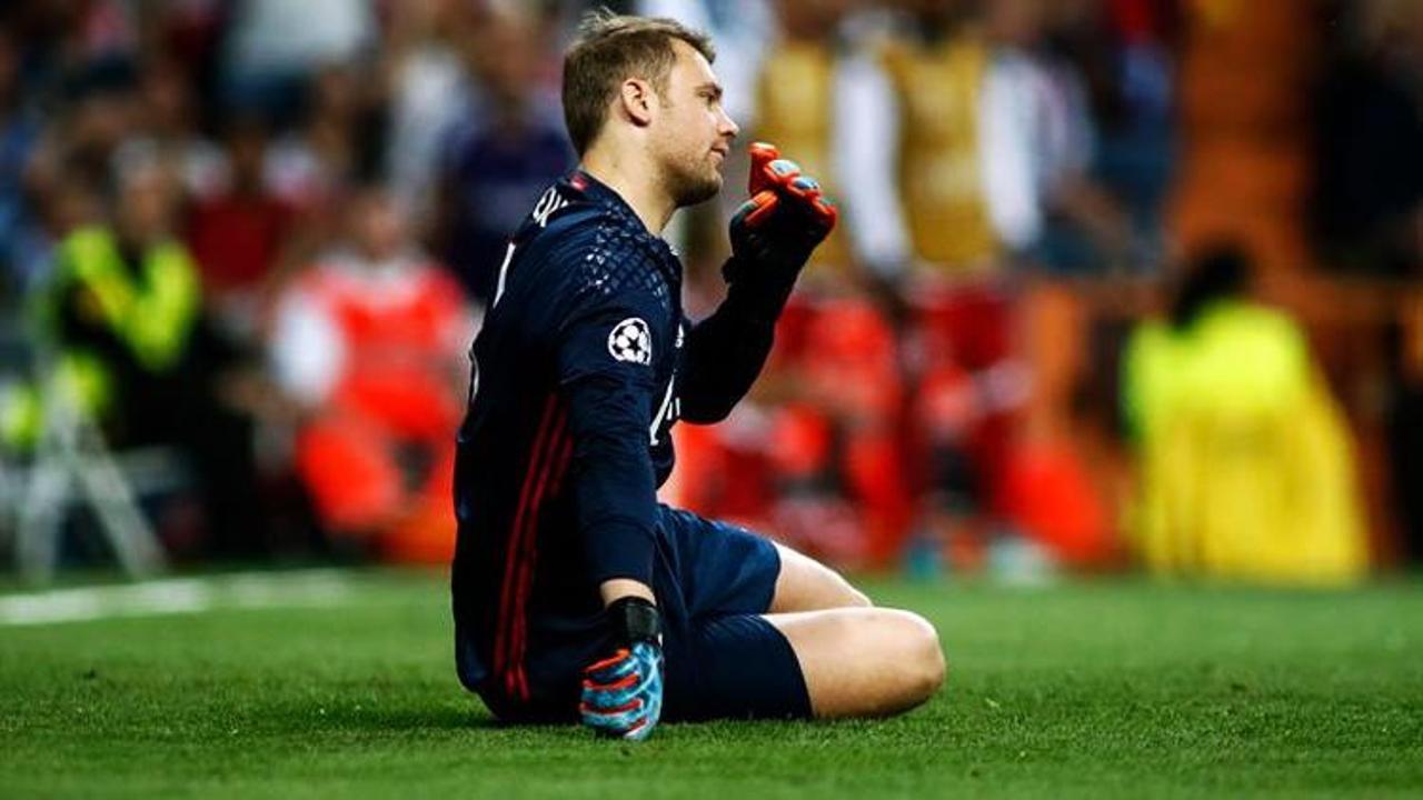Bayern'de Neuer şoku! Ayağı kırıldı