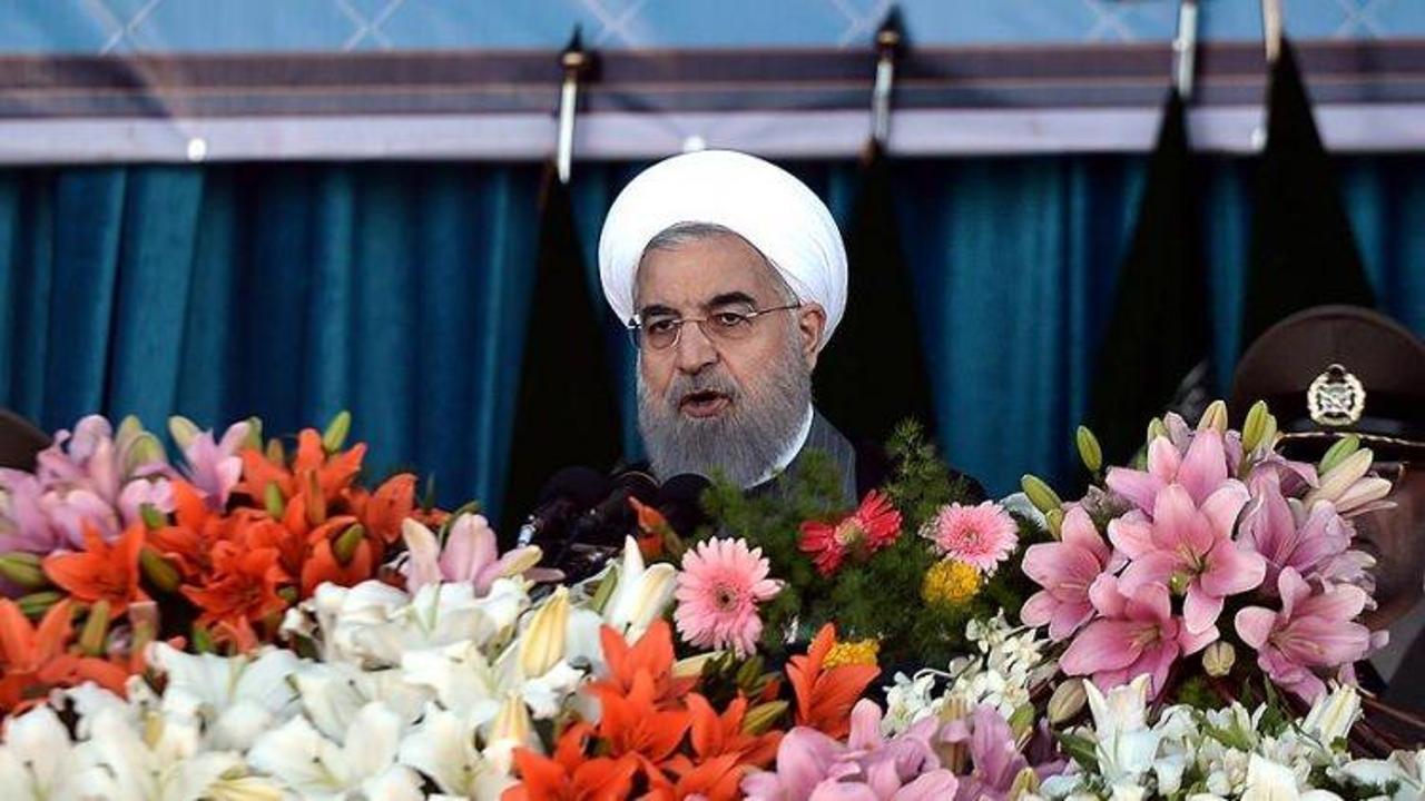 Ruhani'den Devrim Muhafızları'na eleştiri!