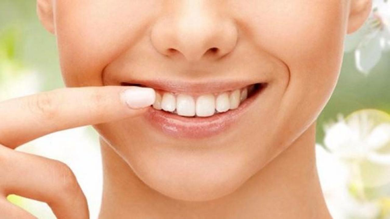 Diş sararmasının 6 temel nedeni