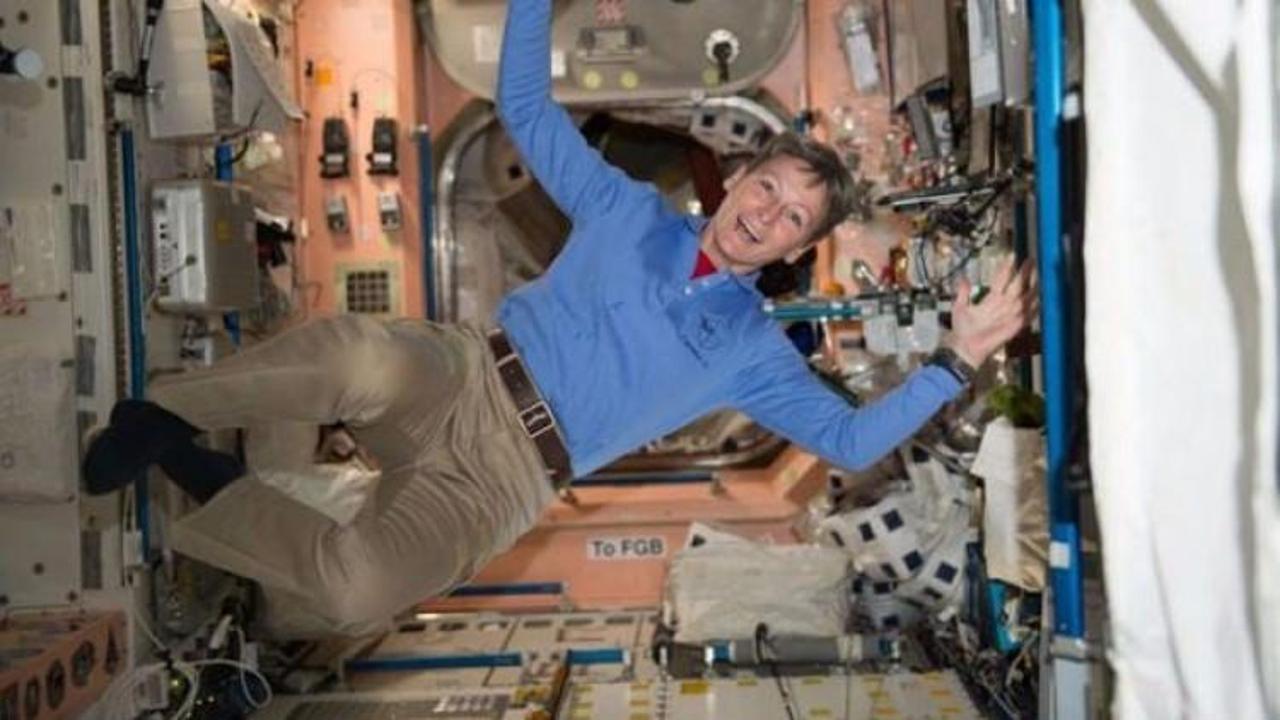 Tarihe geçen astronot, Trump'tan tebriği kaptı