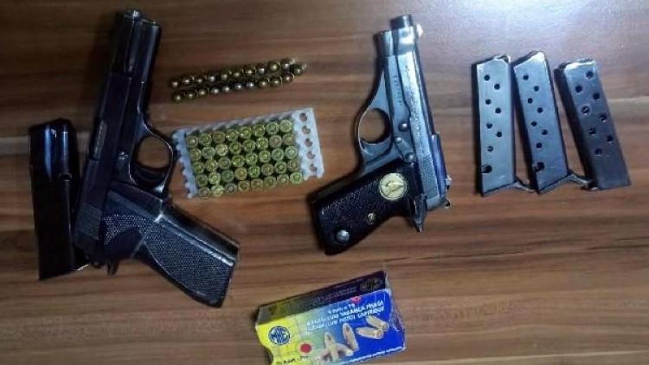 Kayseri'de ruhsatsız silah operasyonu; 4 gözaltı