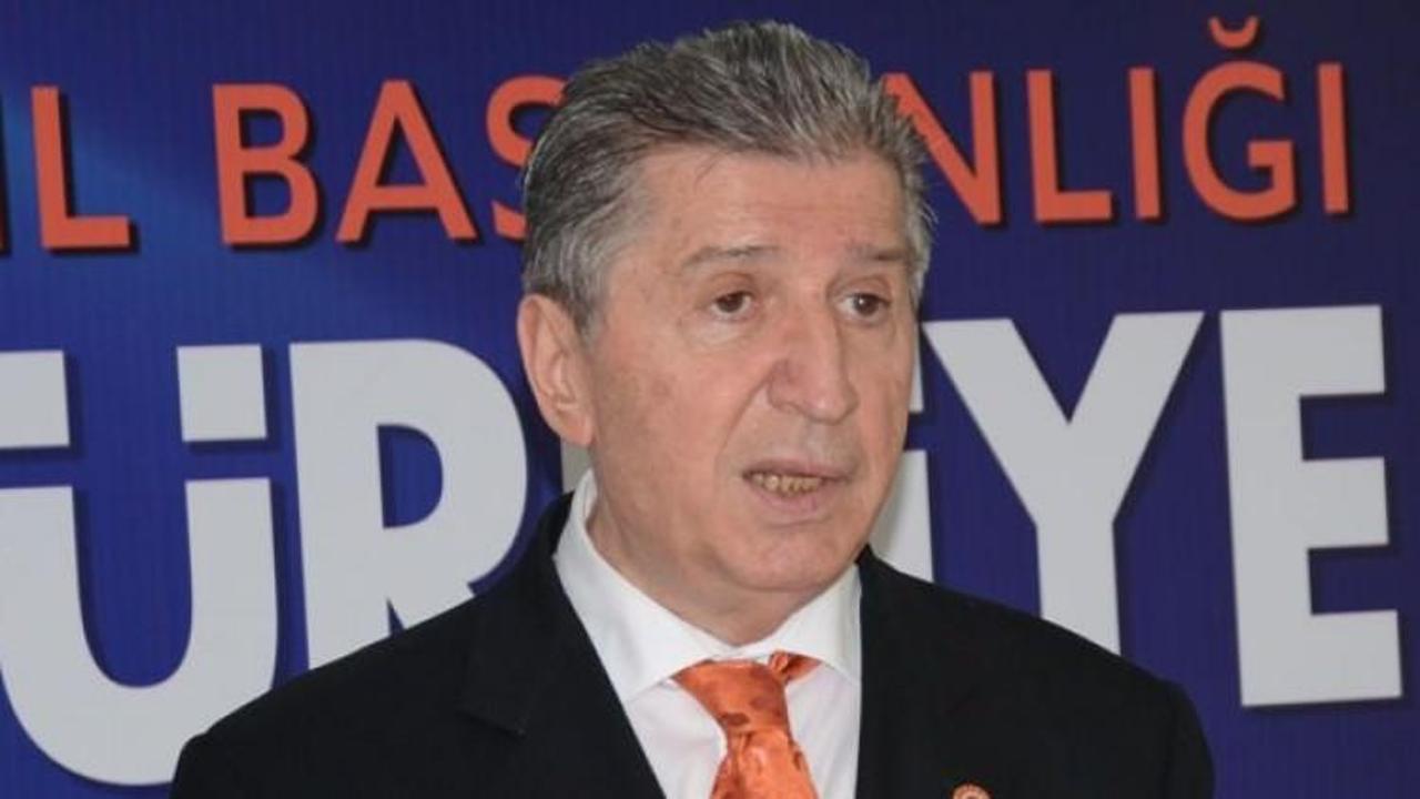 Eski Meclis Başkanı trafik kazası ge&ccedil;irdi