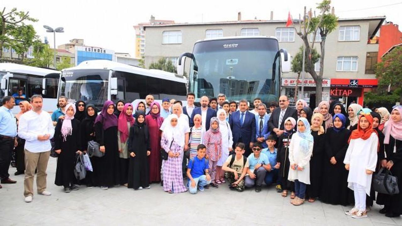 Başarılı öğrenciler Umre'ye uğurlandı