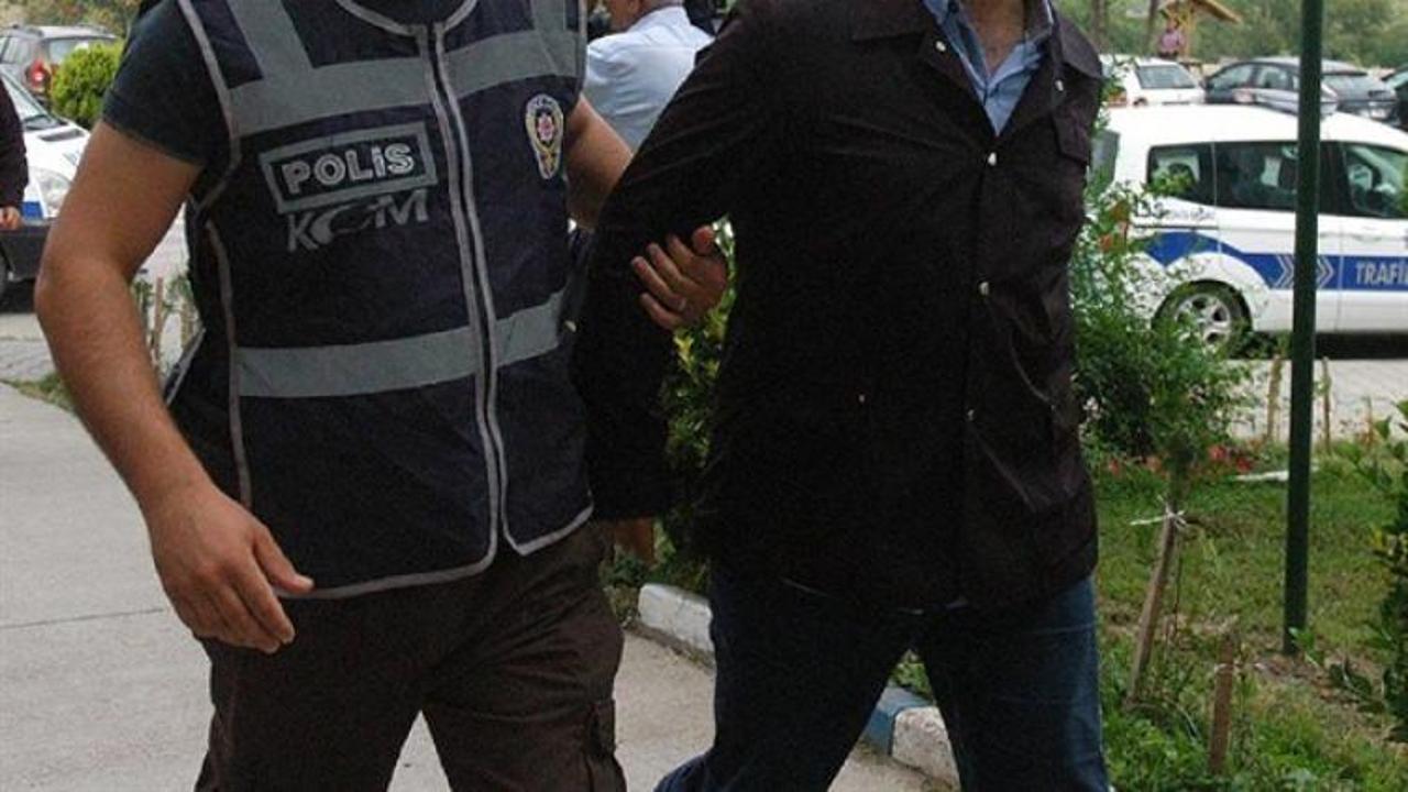 Hakkari'deki FETÖ operasyonunda 5 kişi tutuklandı