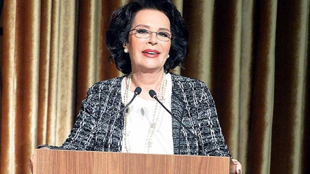 H&uuml;lya Ko&ccedil;yiğit'ten ameliyat sonrası k&ouml;t&uuml; haber