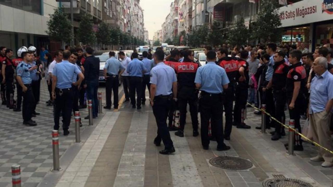 İstanbul'da &ccedil;atışma: Yaralılar var