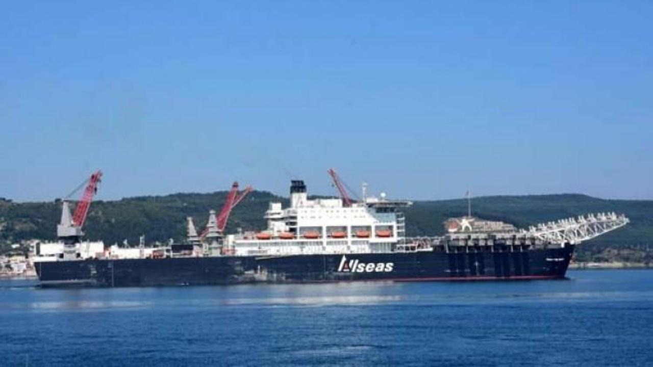 T&uuml;rk Akımı i&ccedil;in gelen dev gemi, &Ccedil;anakkale'de