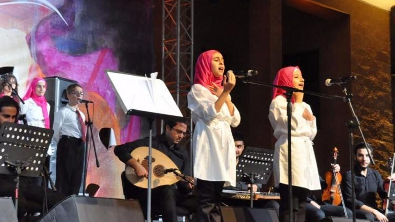 Suriyeli çocuklar konser verdi