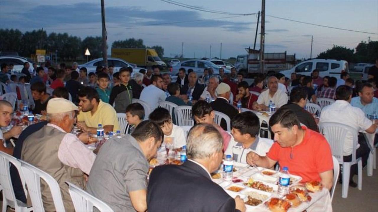 Çubuk'ta iftar programı düzenlendi