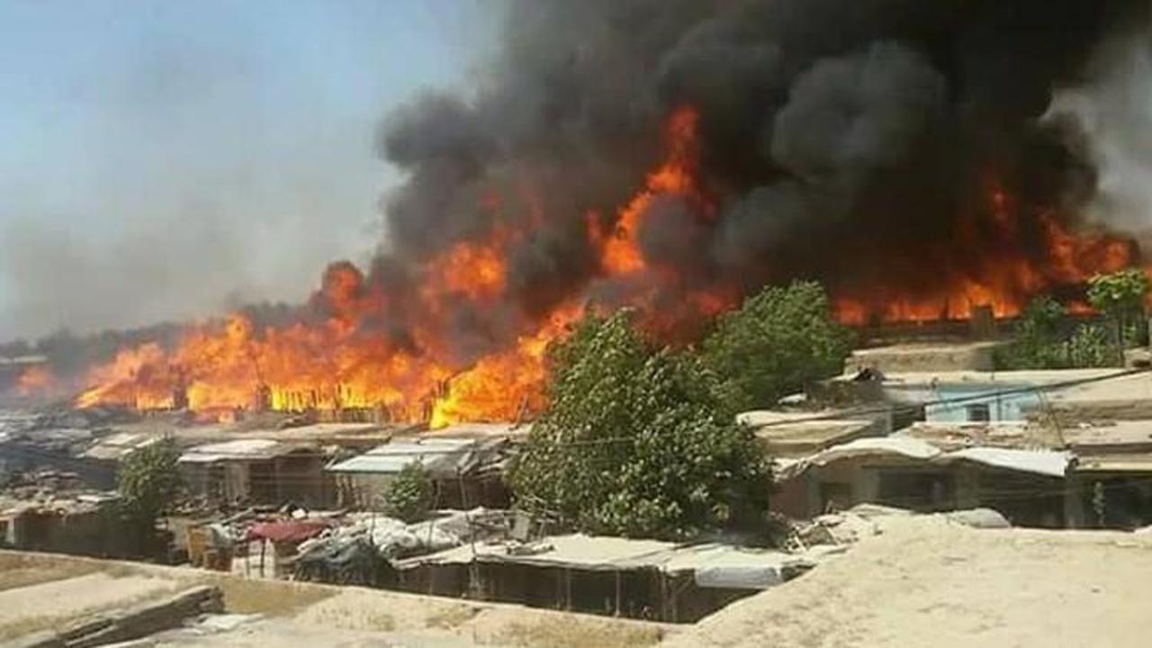 Afganistan'da yangın: 475 mağaza kül oldu
