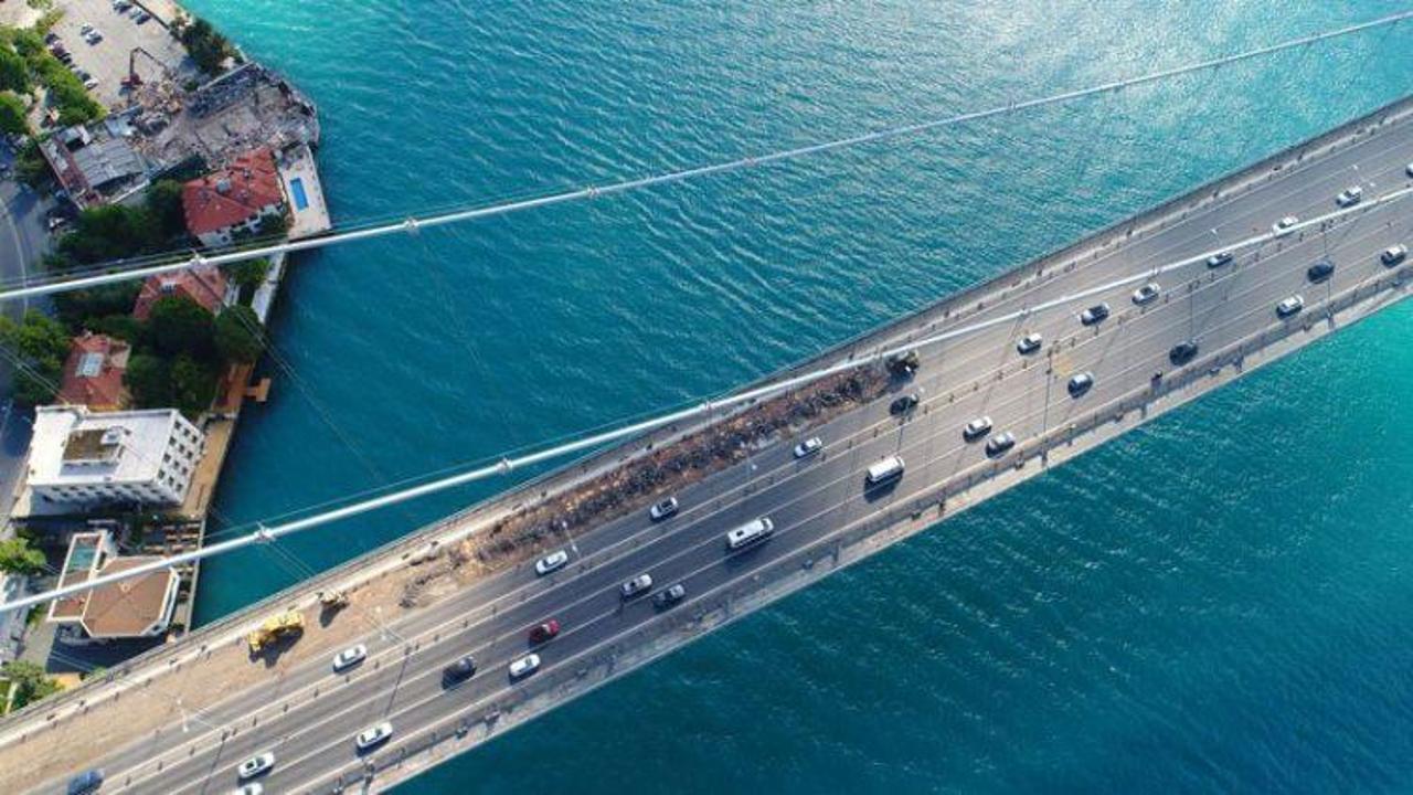 Havadan g&ouml;r&uuml;nt&uuml;lendi! Trafik kilit