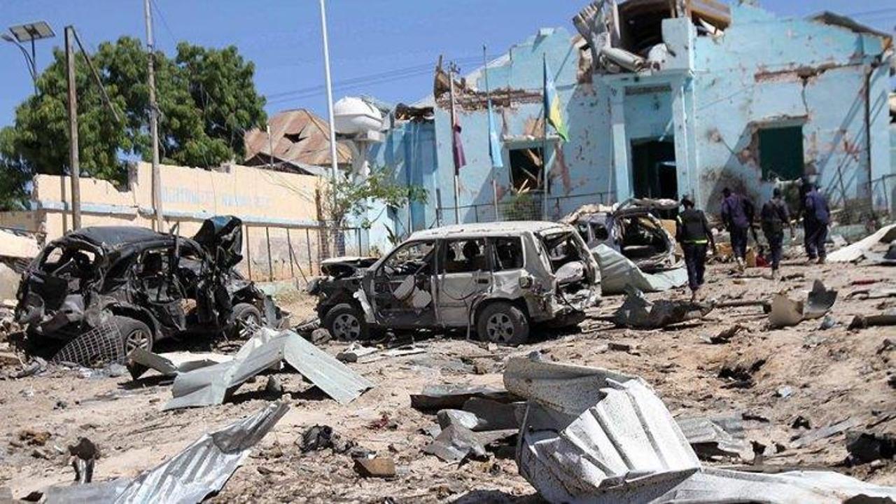 Somali'de bombalı saldırı! Ölü ve yaralılar var