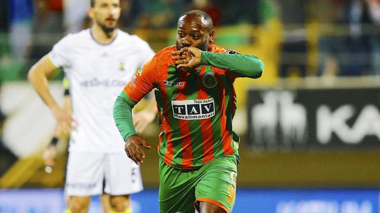 Alanyaspor'da Vagner Love depremi!