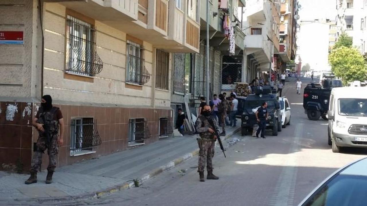 İstanbul'da ihbar! Polisler evi kuşattı