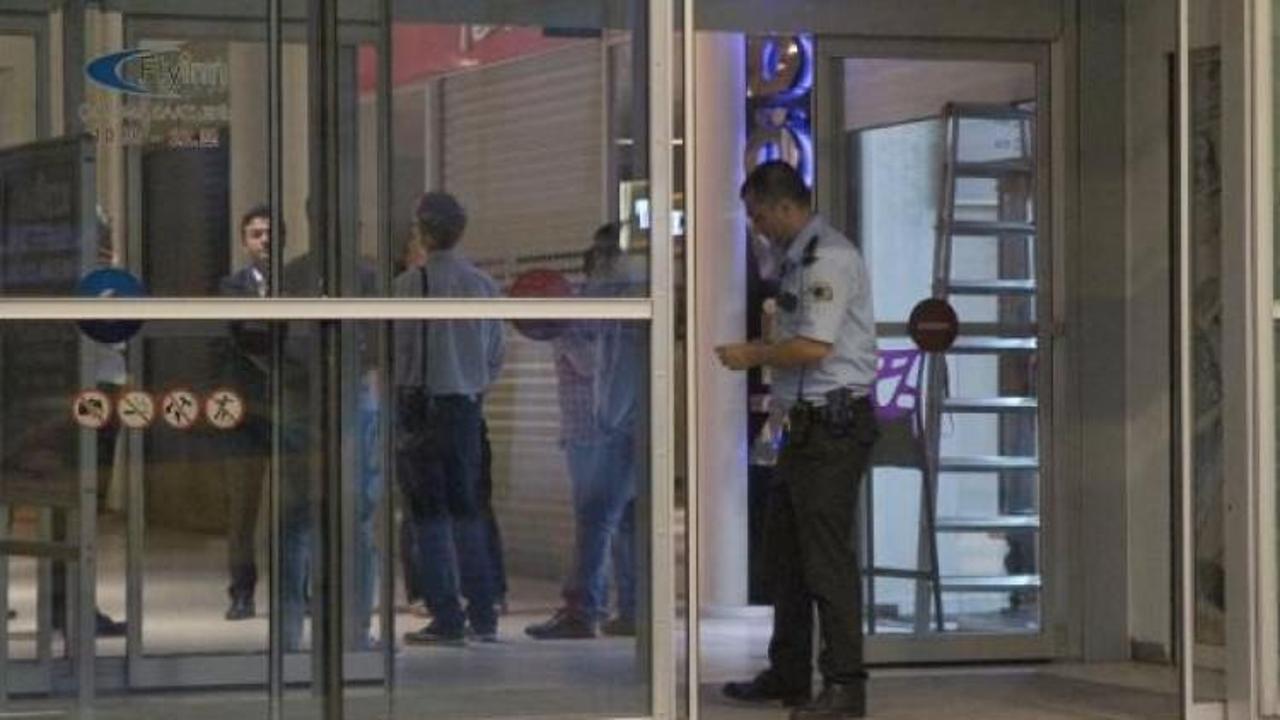 İstanbul'da silahlı soygun dehşeti!