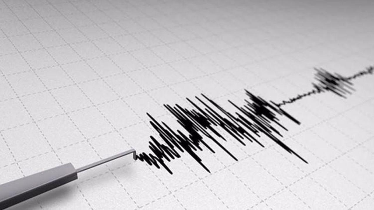 İzmir'de deprem! AFAD'dan açıklama