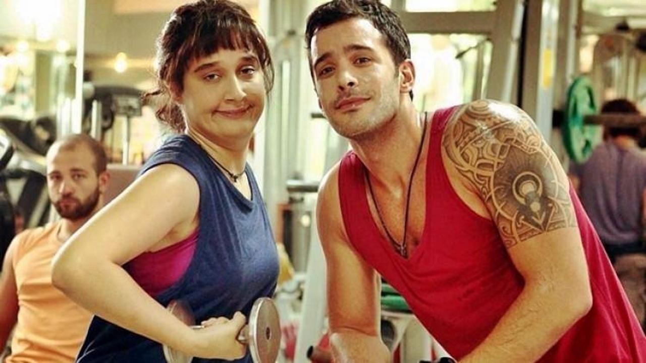 Barış Ardu&ccedil; ile Gupse &Ouml;zay ayrı d&uuml;şt&uuml;