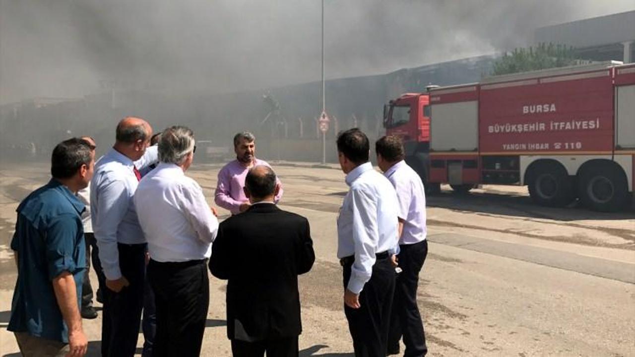 GÜNCELLEME 2 - Bursa'da tekstil fabrikasında yangın