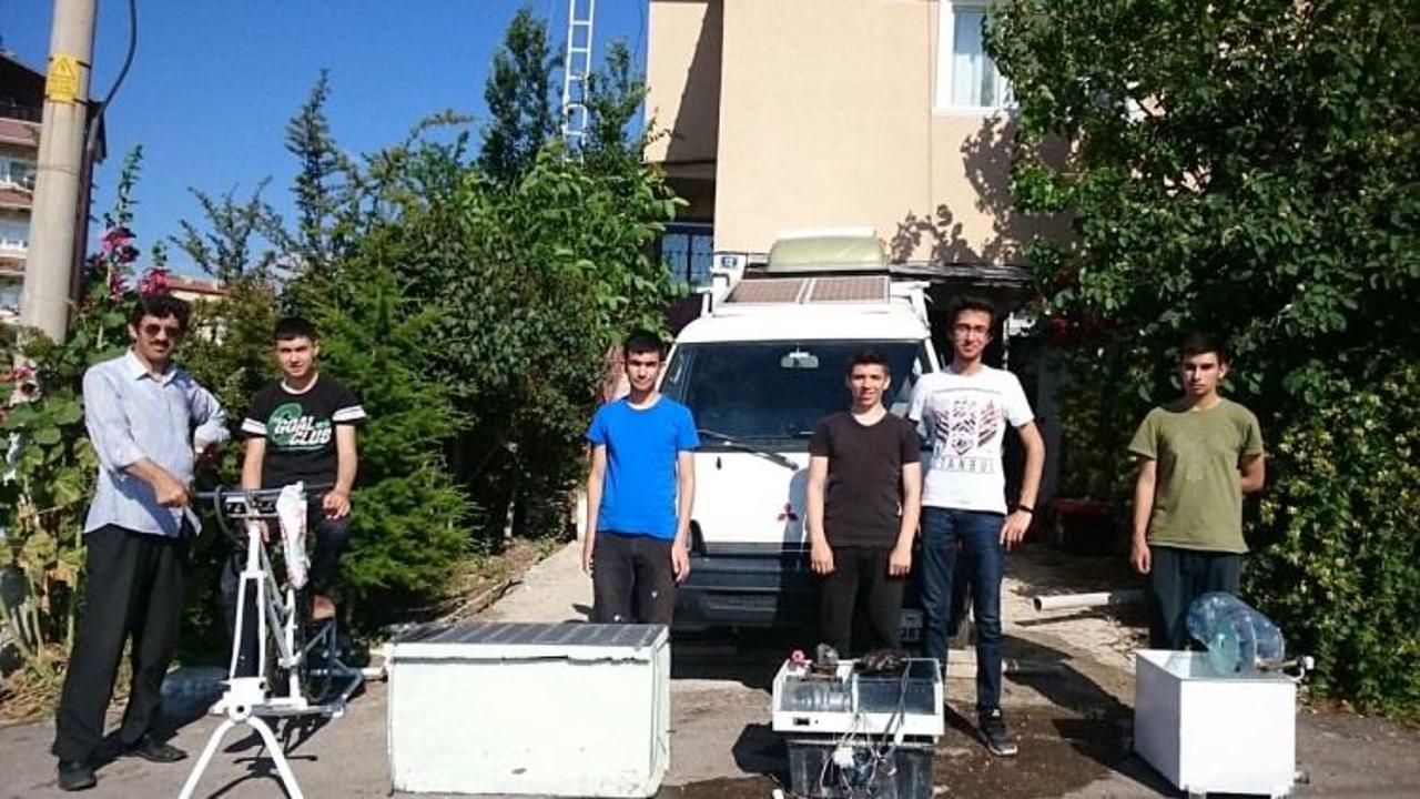Çubuklu öğrencilerin projeleri TürkBirDev yarımasında