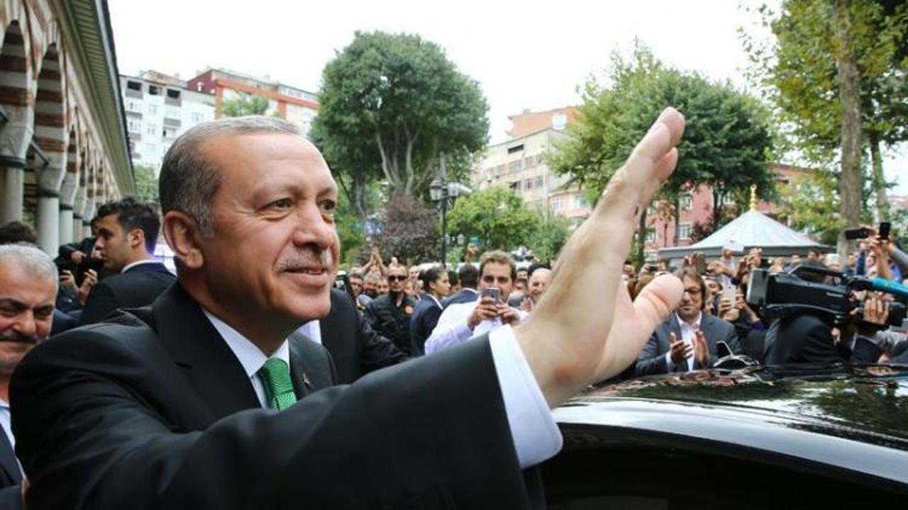 Erdoğan, o ismi evinde ziyaret etti!