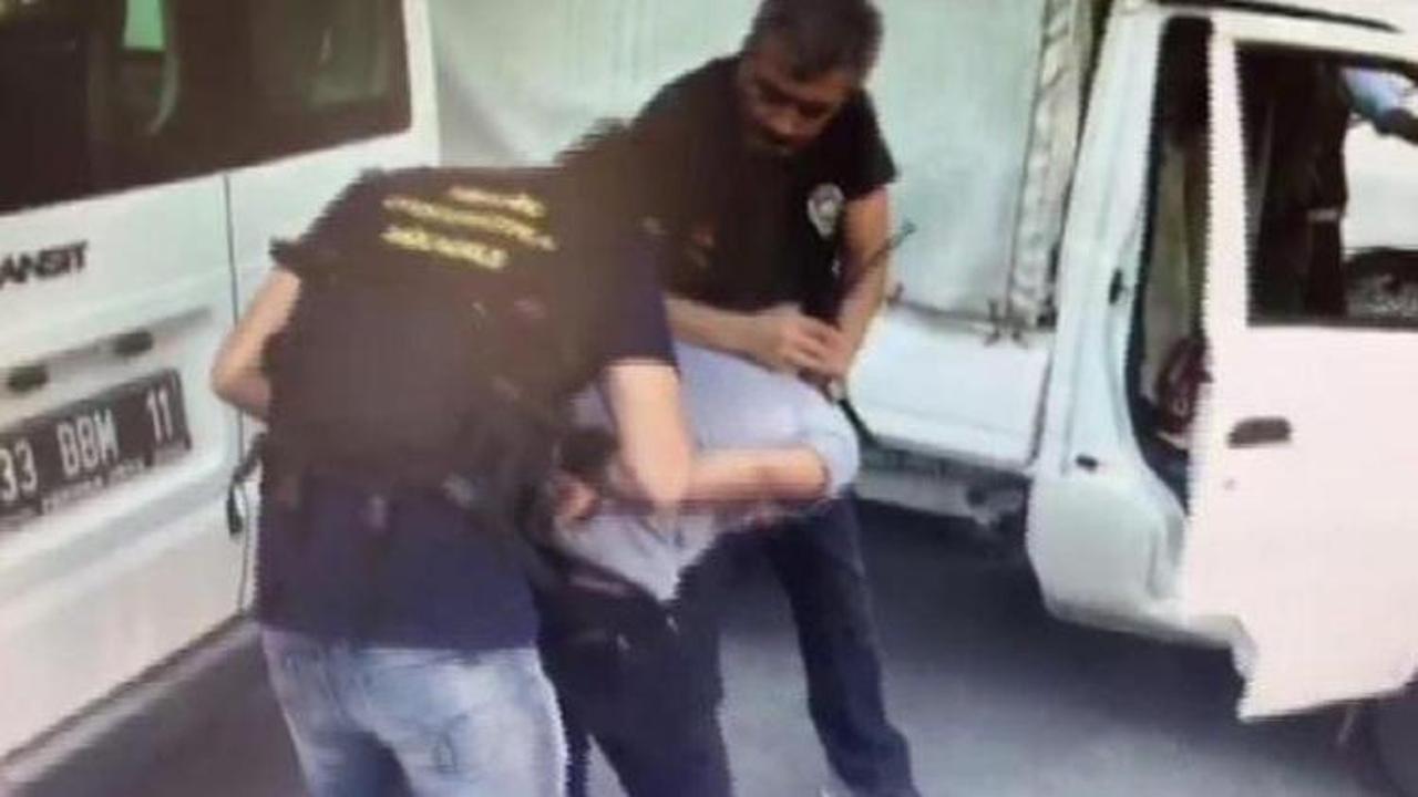 Koşu bandından 40 bin uyuşturucu hap &ccedil;ıktı