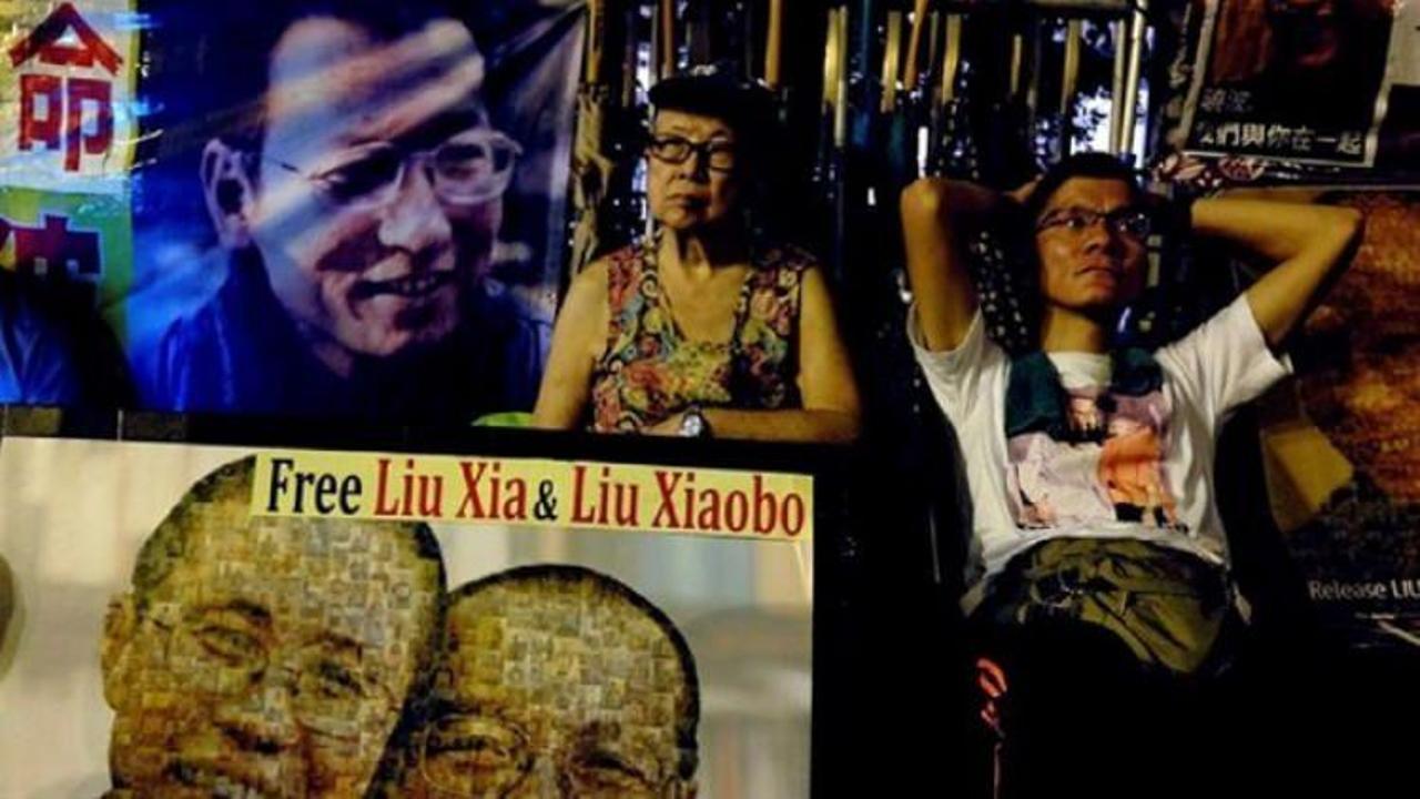 Nobel ödüllü Çinli muhalif hayatını kaybetti!