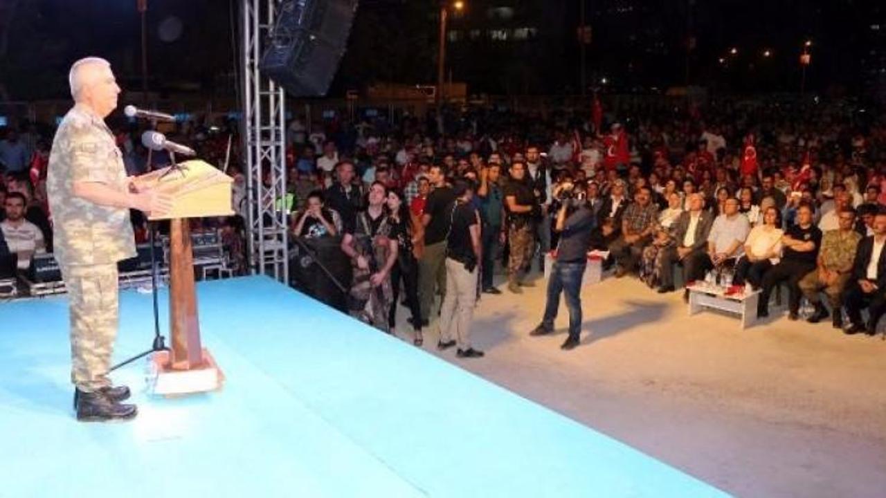 Şırnak'ta polis, asker ve halk kol kola yürüdü