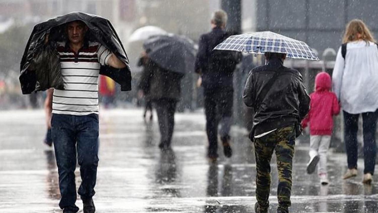  İstanbul'da beklenen yağışa dakikalar kaldı