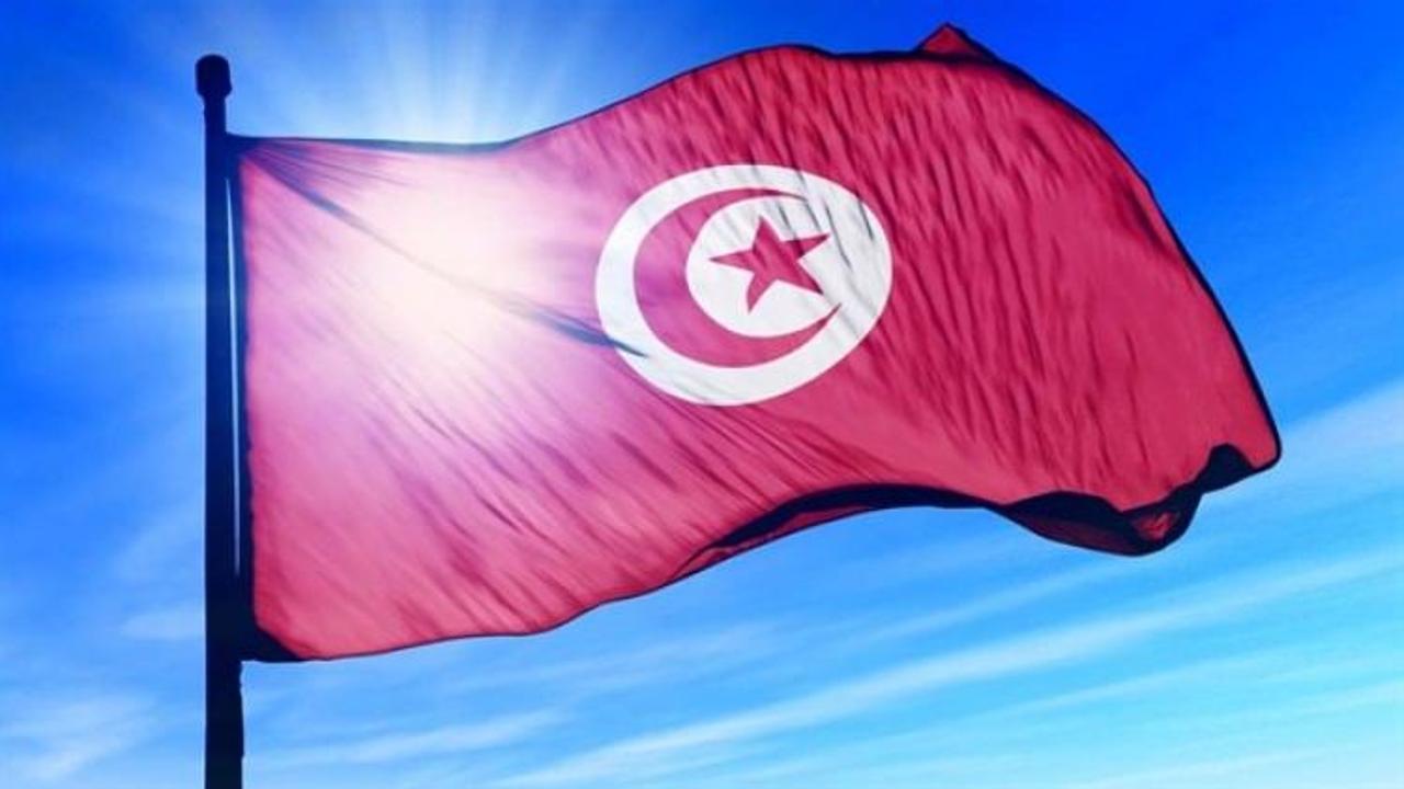 İngiltere Tunus'a seyahat yasağını kaldırdı