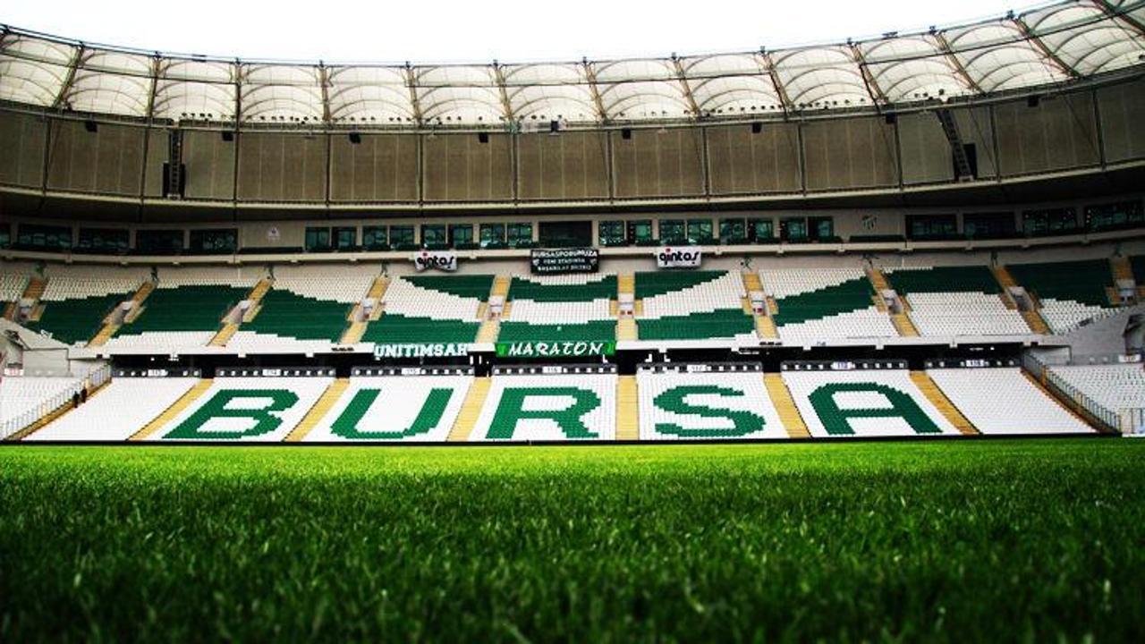 Bursaspor'un stadı hibrit çime kavuşuyor