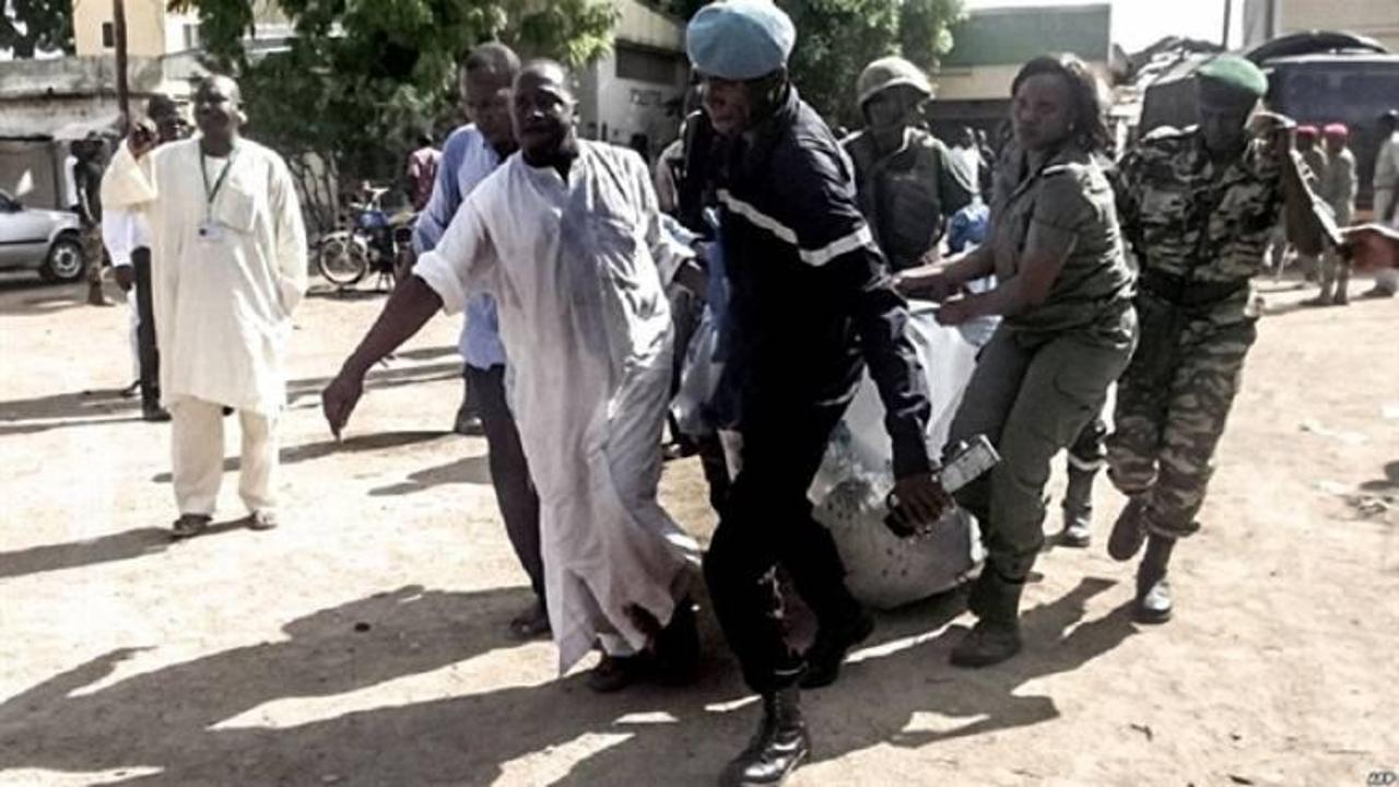 Kamerun'da bombalı saldırı: En az 7 ölü