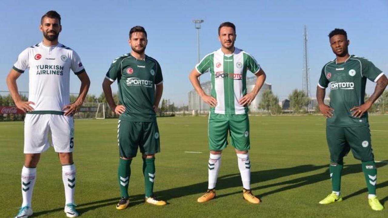 Konyaspor'da yeni sezon formaları tanıtıldı