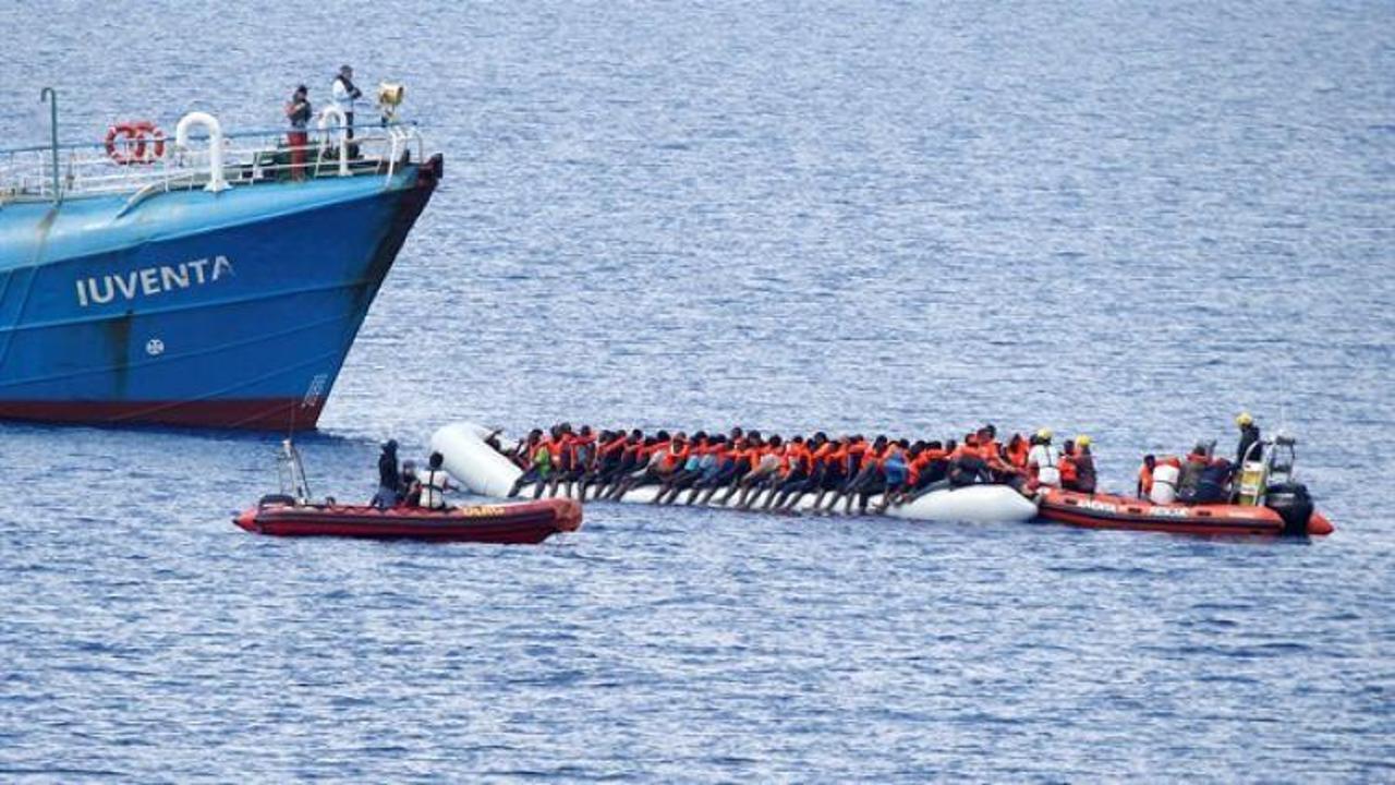 Libya açıklarında 135 Afrikalı göçmen kurtarıldı