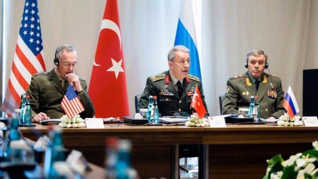 ABD ve Rusya'dan Türkiye'ye kritik ziyaret