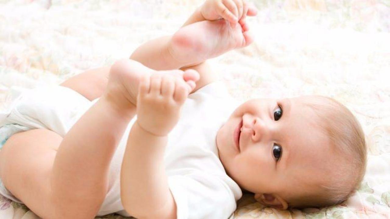 Bebeğinde reflü olan annelere 10 önemli tavsiye