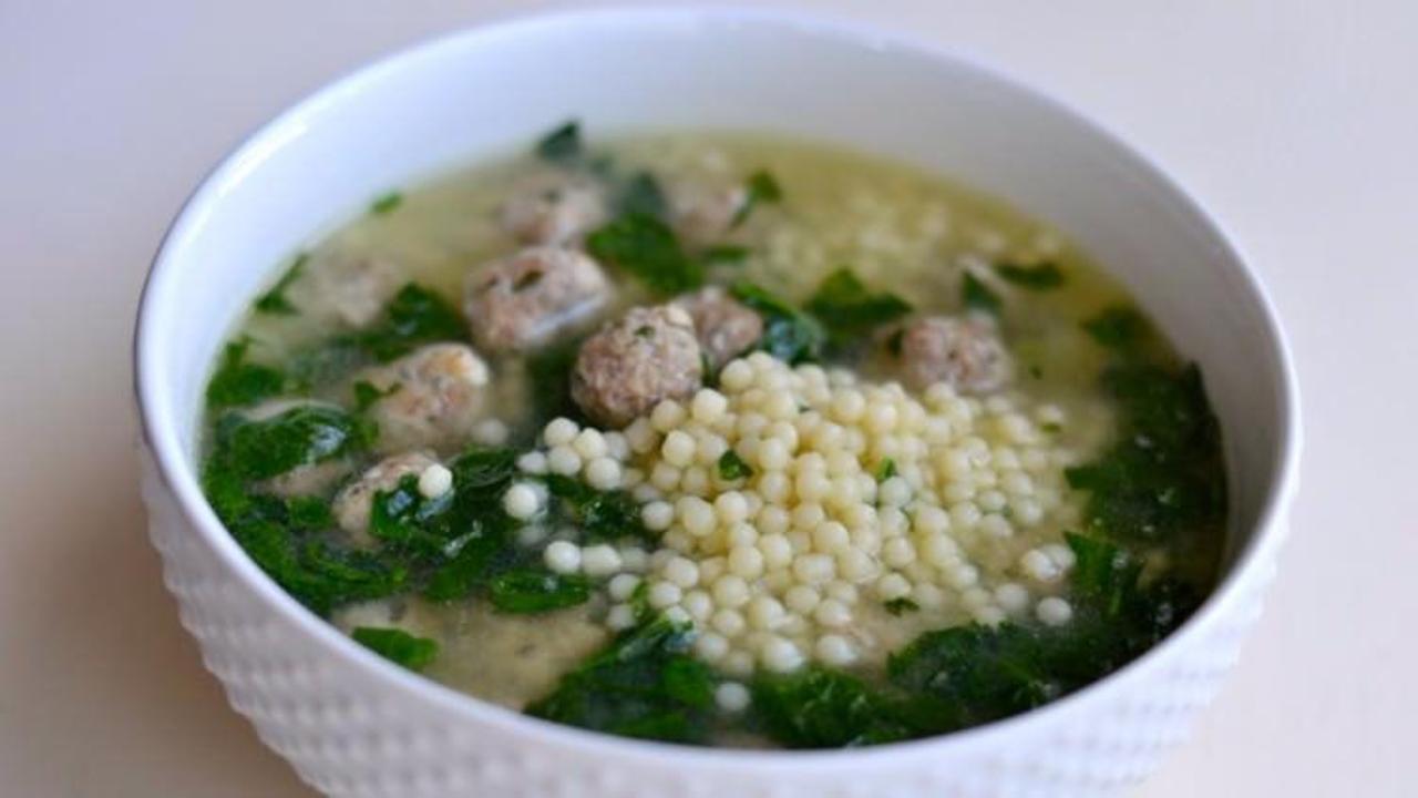 İtalyan d&uuml;ğ&uuml;n &ccedil;orbası tarifi