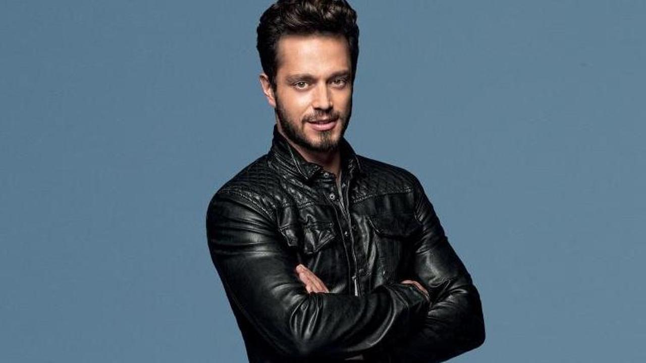 Murat Boz Kimdir? Aslen nereli ve ka&ccedil; yaşında? Biyografisi