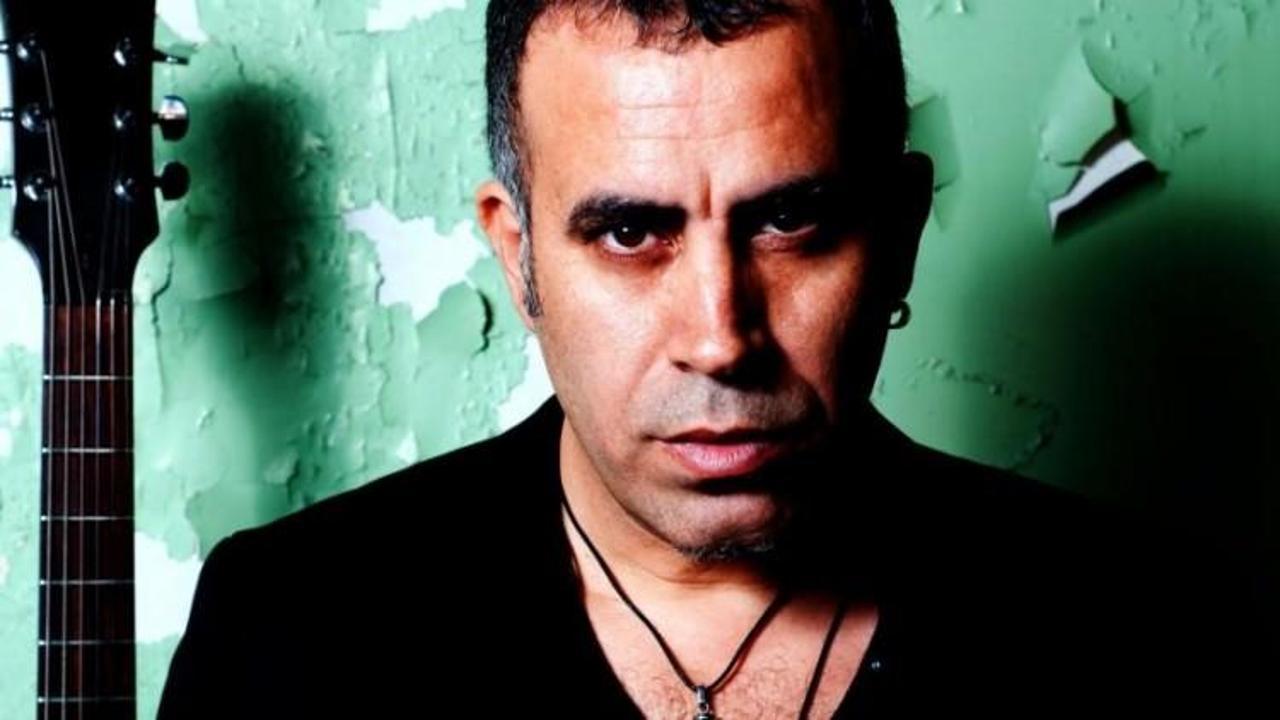 Bakan Eroğlu'ndan sanatçı Haluk Levent'e davet