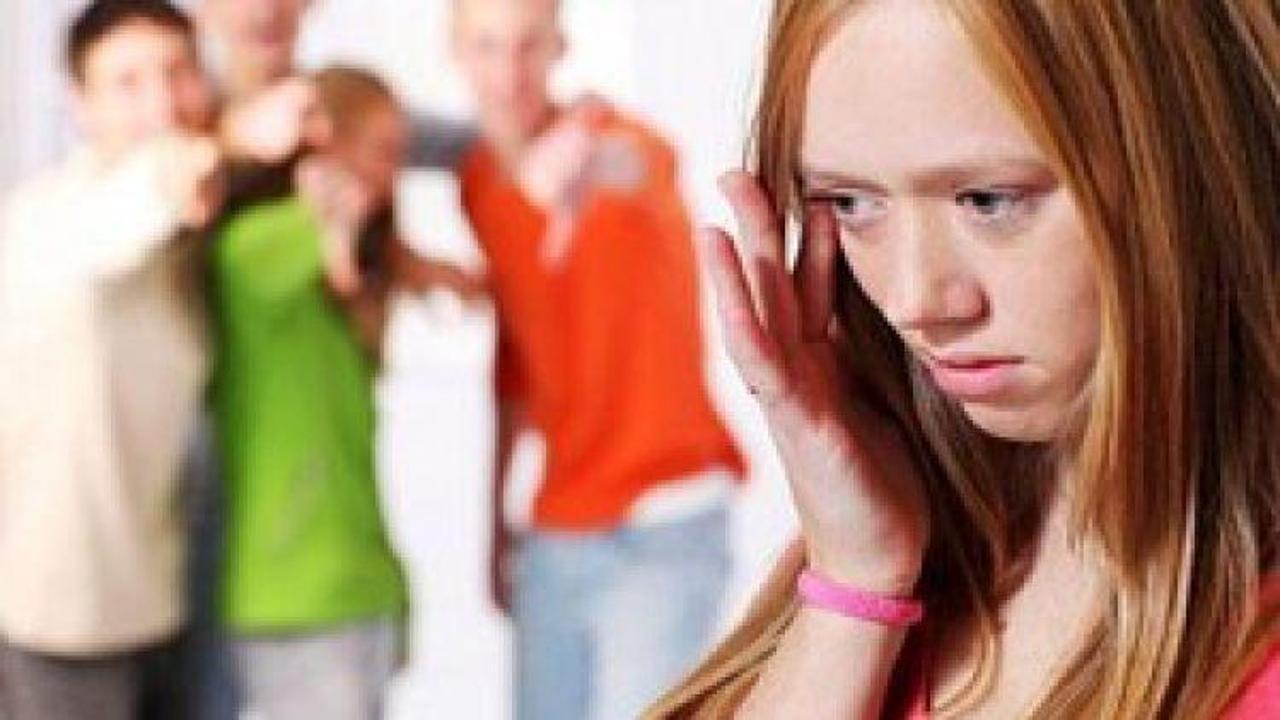 İ&ccedil;e kapanık &ccedil;ocuk Asperger sendromlu olabilir