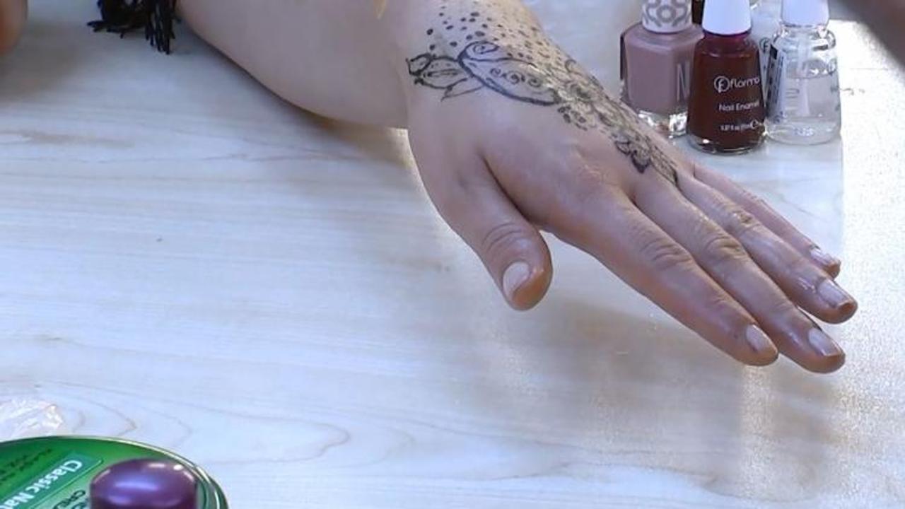 Kuru manik&uuml;r nasıl yapılır?