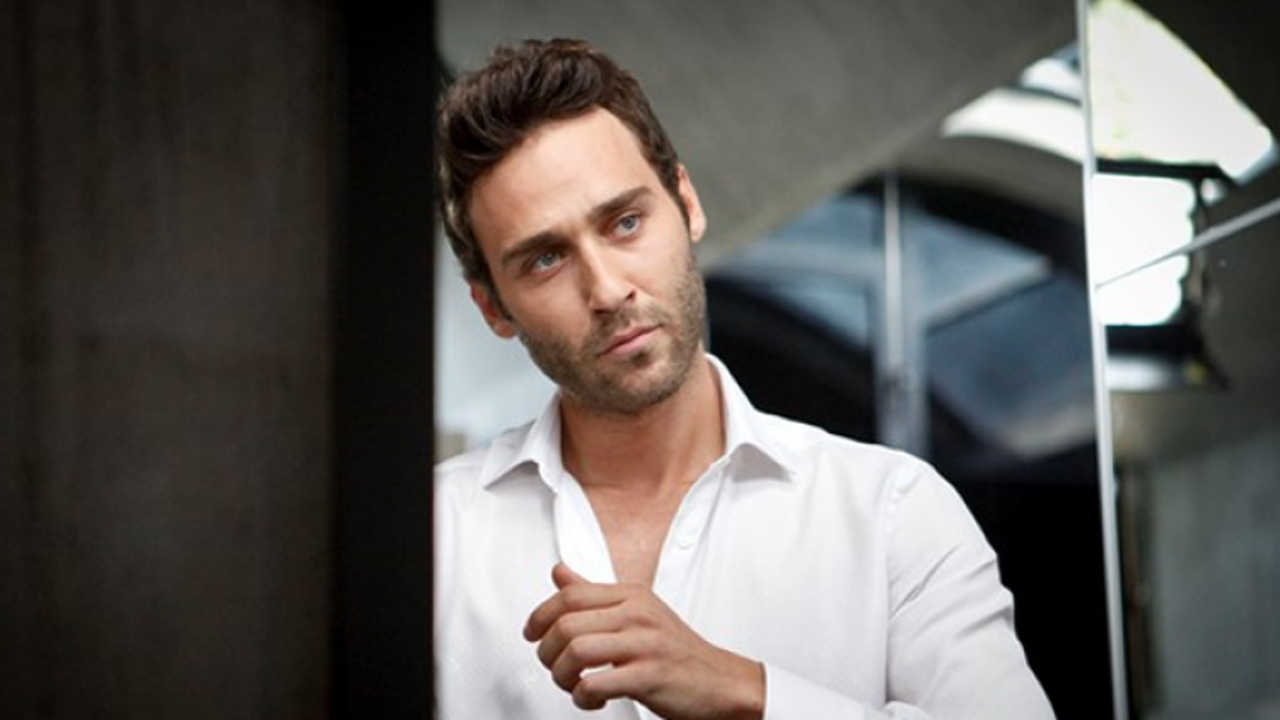 Se&ccedil;kin &Ouml;zdemir hayranlarını şaşırttı