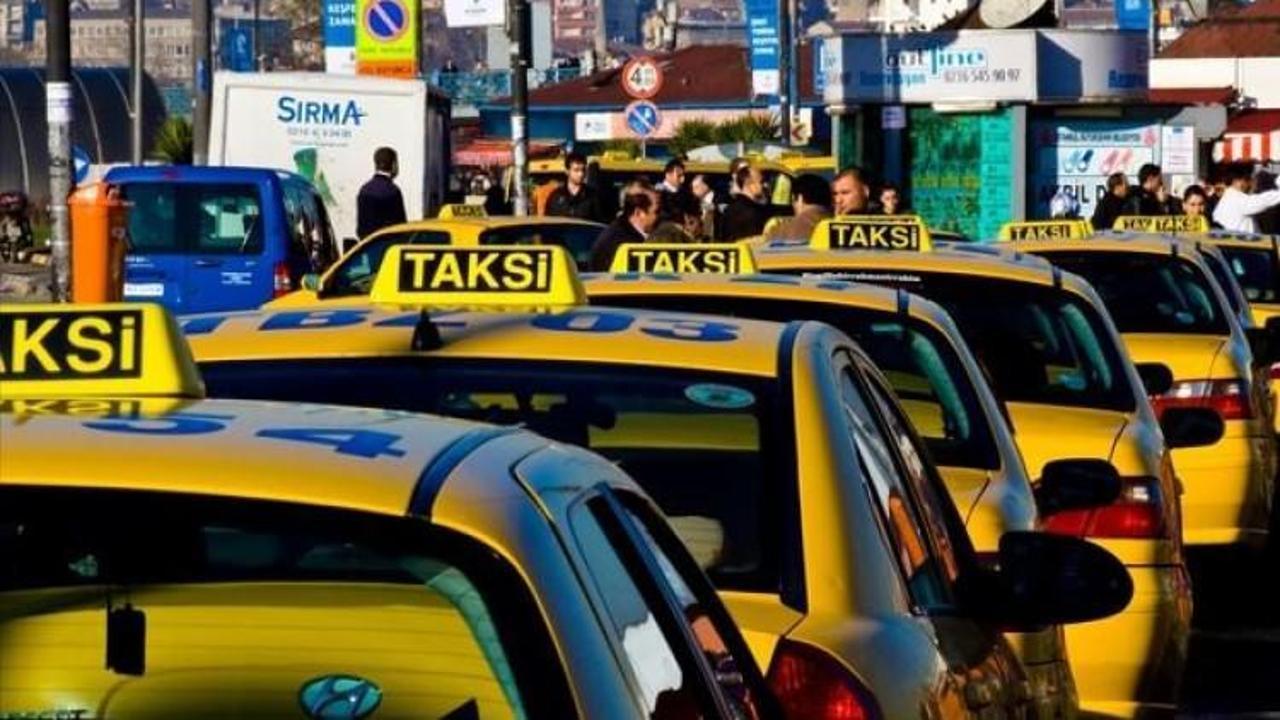 Kadın taksiciye diğer taksicilerden dayak