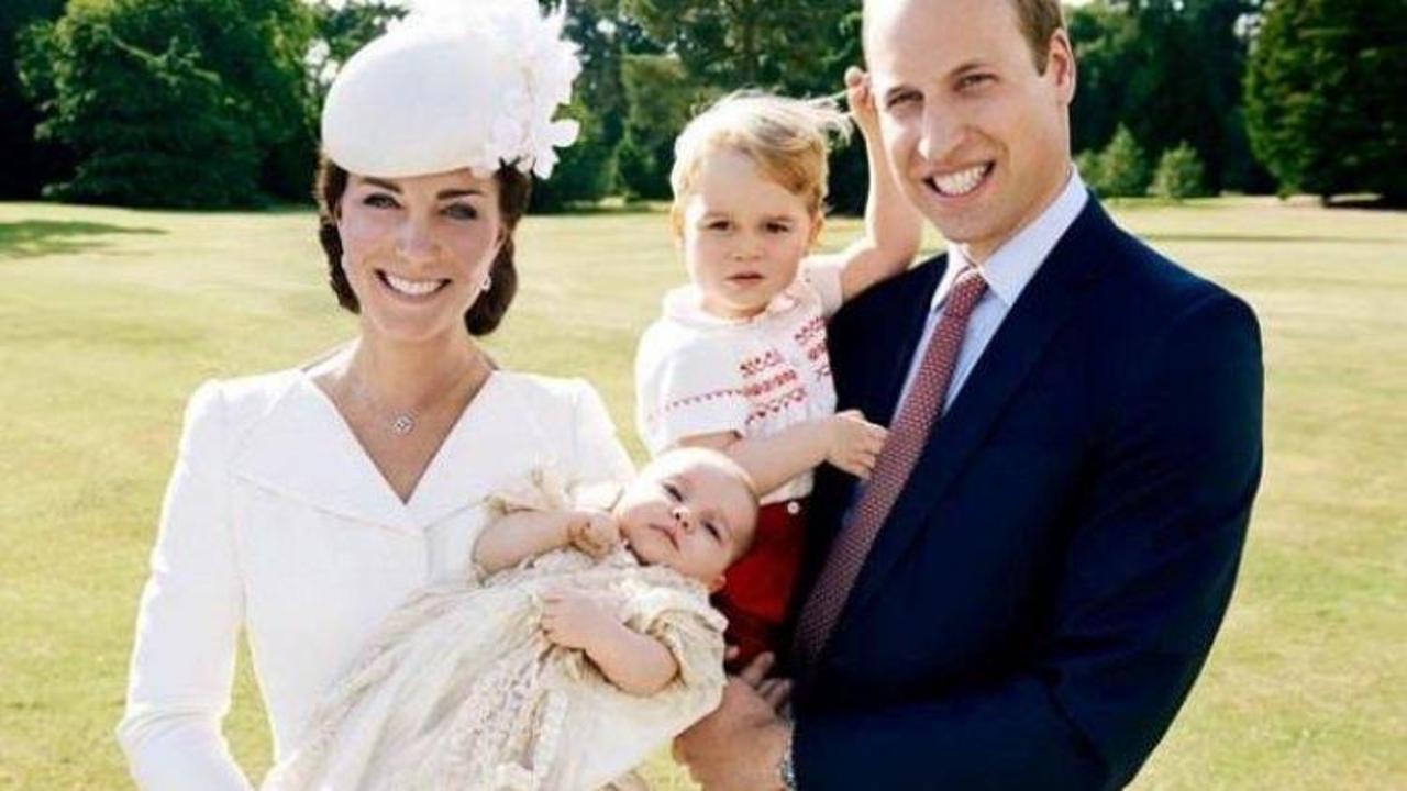 Kate Middleton &uuml;&ccedil;&uuml;nc&uuml; bebeğine hamile
