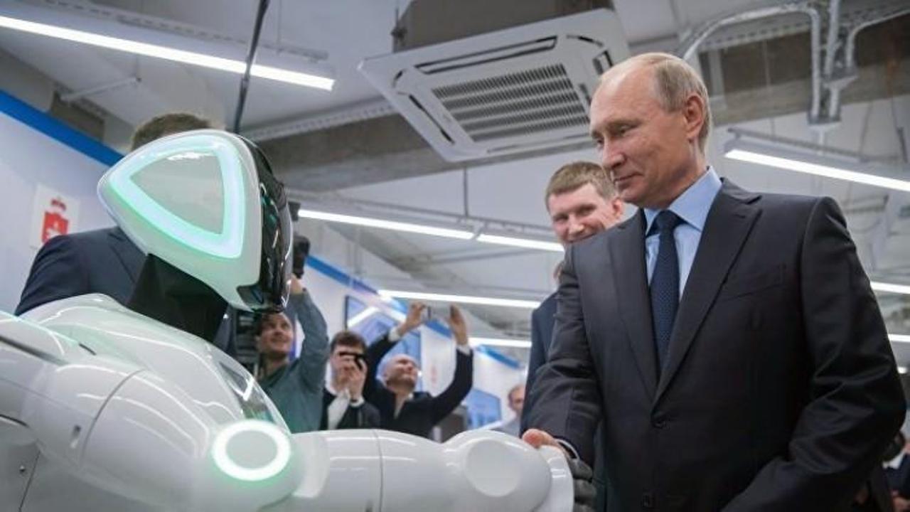 Putin'in ilgisini çeken robot uygulaması