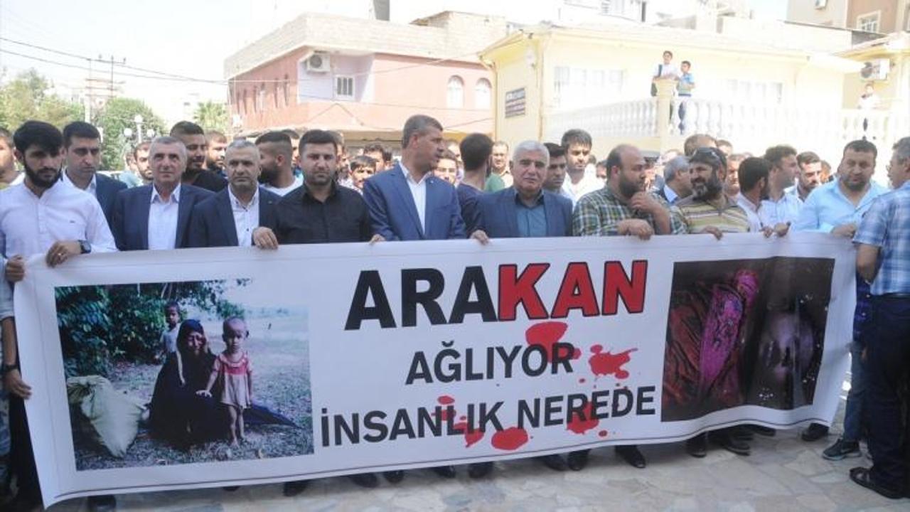 Arakan'da Müslümanlara yapılan katliama tepkiler
