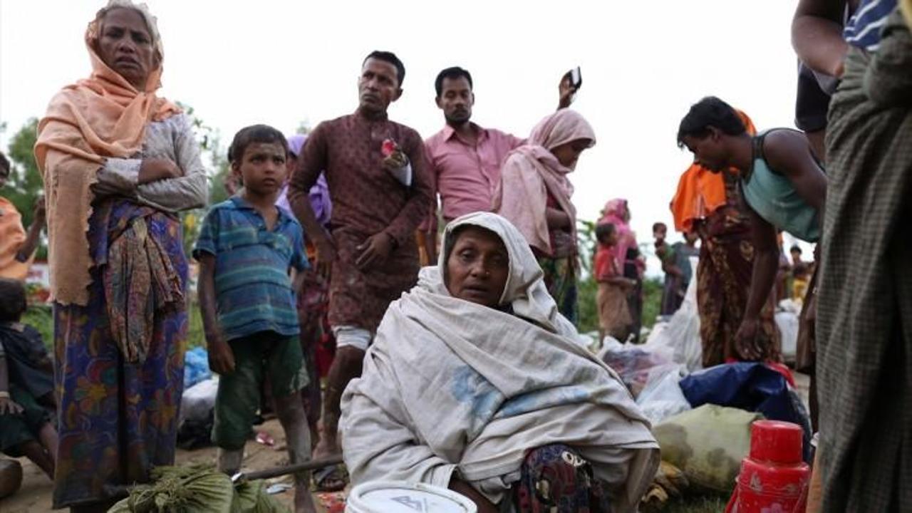 Bangladeş'e geçen Müslüman sayısı 313 bine ulaştı!