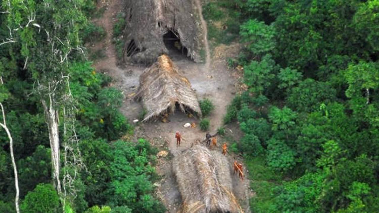 Brezilya'da madenciler kabileyi katletti